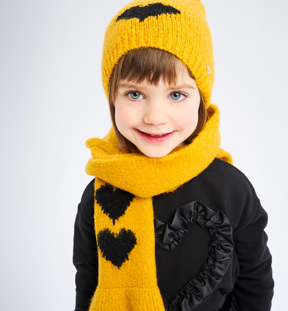 Sciarpa e cappello da bambina GIALLO Sarabanda