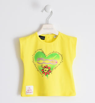 T-shirt in cotone organico stretch con cuore e strass 