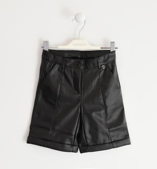 Pantalone corto in tessuto lucido sarabanda NERO-0658