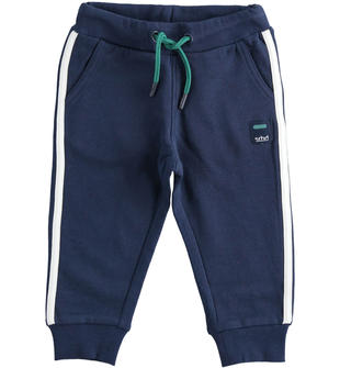 Pantalone in felpa 100% cotone con bande laterali e badge  NAVY-3854